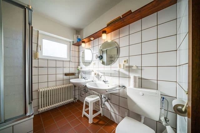 Malerisches Insulanerhaus - Badezimmer
