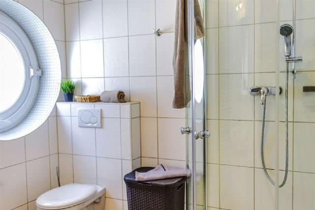 Exclusive Maisonette-Wohnung mit Meerblick auf Borkum - Badezimmer